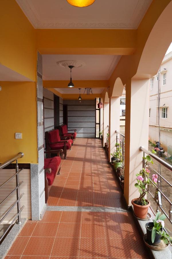 Anika Palace By Pepe Inn Hotel Ooty Buitenkant foto